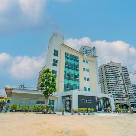 Le Nara Residence Praia de Jomtien Exterior foto