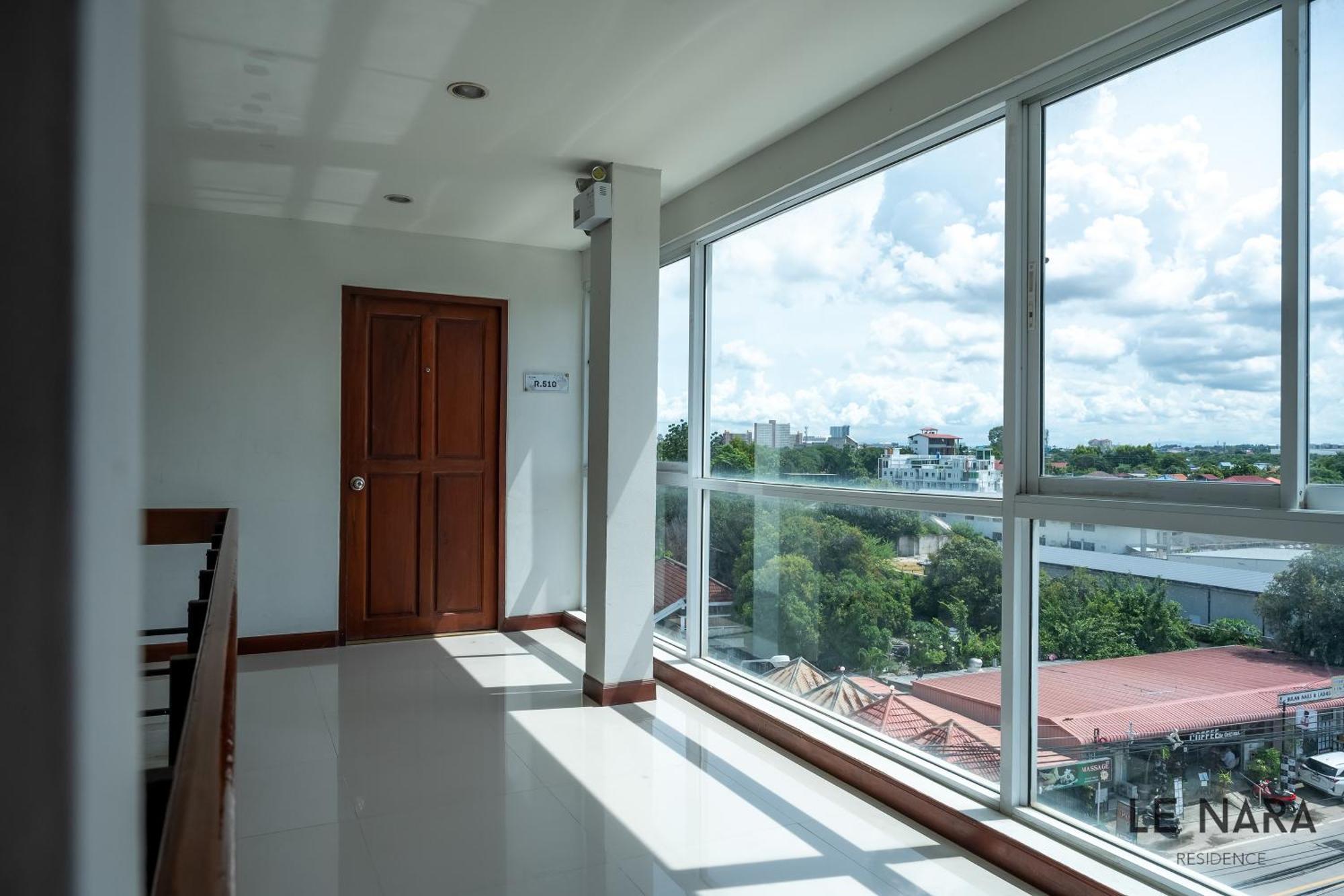 Le Nara Residence Praia de Jomtien Exterior foto